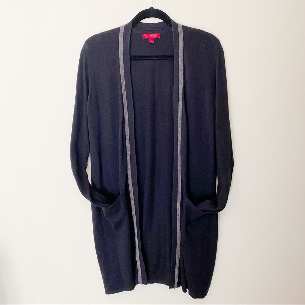 Jennifer Lopez black open front cardigan